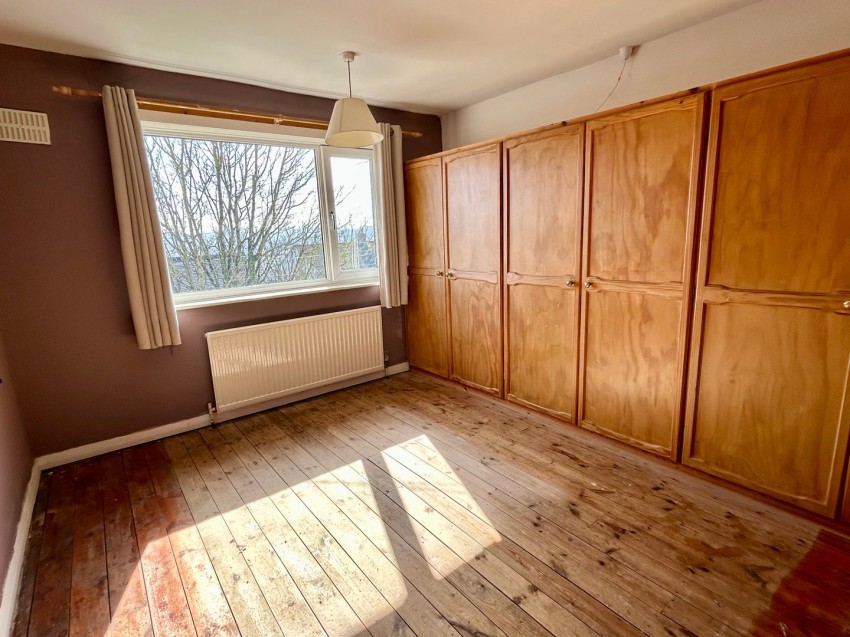 Images for Whin Knoll Avenue, Keighley, West Yorkshire EAID:3030449609 BID:4216801