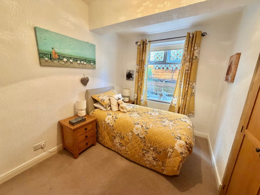 Images for Riddlesden, Keighley, West Yorkshire EAID:3030449609 BID:4216801