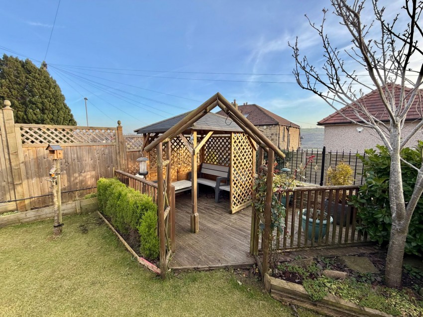 Images for Riddlesden, Keighley, West Yorkshire EAID:3030449609 BID:4216801