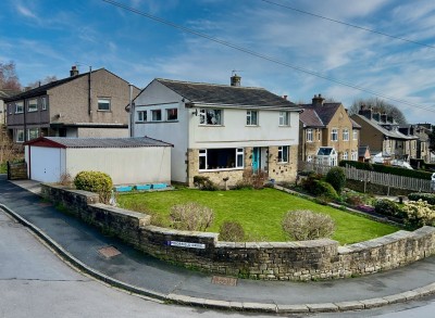 Oakworth, Keighley, West Yorkshire - EAID:3030449609, BID:4216801