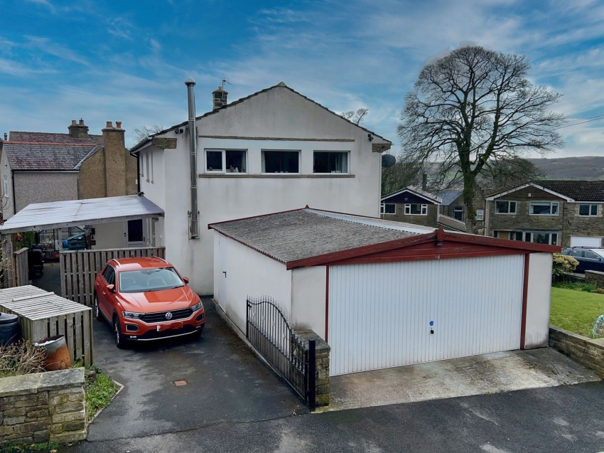 Images for Oakworth, Keighley, West Yorkshire EAID:3030449609 BID:4216801