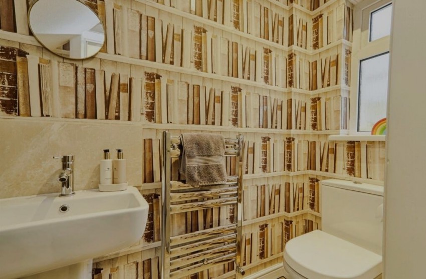 Images for Oakworth, Keighley, West Yorkshire EAID:3030449609 BID:4216801