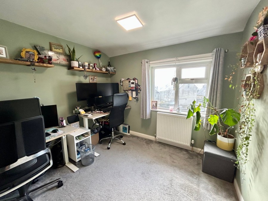 Images for Oakworth, Keighley, West Yorkshire EAID:3030449609 BID:4216801