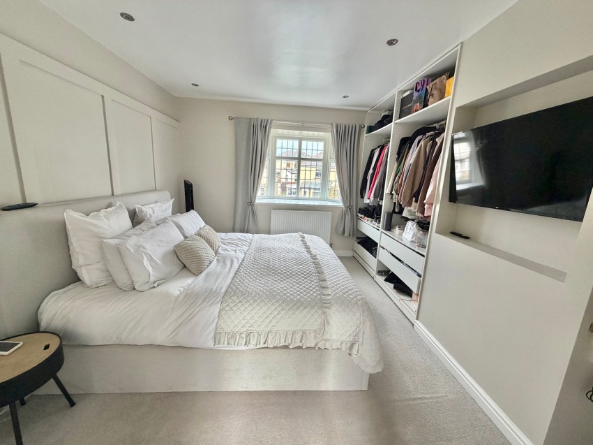 Images for Long Lee Lane, Keighley, West Yorkshire EAID:3030449609 BID:4216801