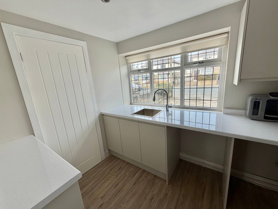 Images for Long Lee Lane, Keighley, West Yorkshire EAID:3030449609 BID:4216801