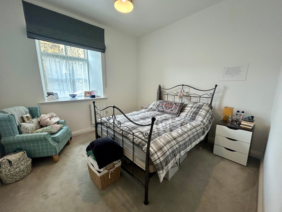 Images for Haworth, Keighley EAID:3030449609 BID:4216801