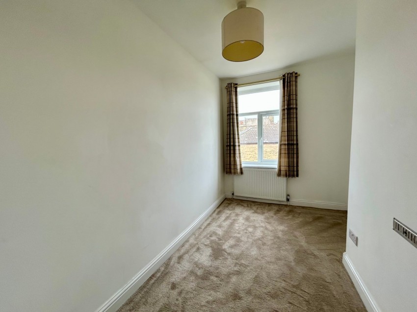 Images for Ingrow, Keighley, West Yorkshire EAID:3030449609 BID:4216801