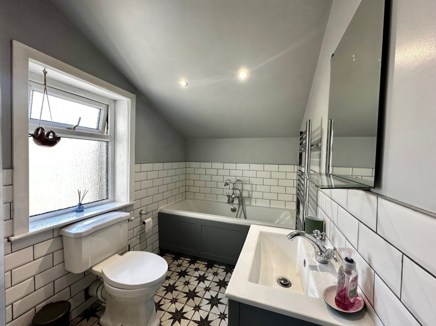 Images for Haworth, Keighley, West Yorkshire EAID:3030449609 BID:4216801