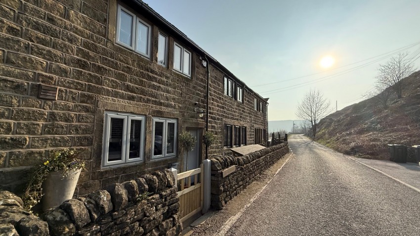 Images for Oldfield, Keighley, West Yorkshire EAID:3030449609 BID:4216801