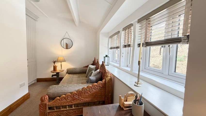 Images for Oldfield, Keighley, West Yorkshire EAID:3030449609 BID:4216801