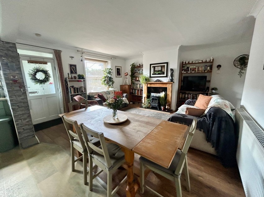 Images for Queensbury, Bradford, West Yorkshire EAID:3030449609 BID:4216801