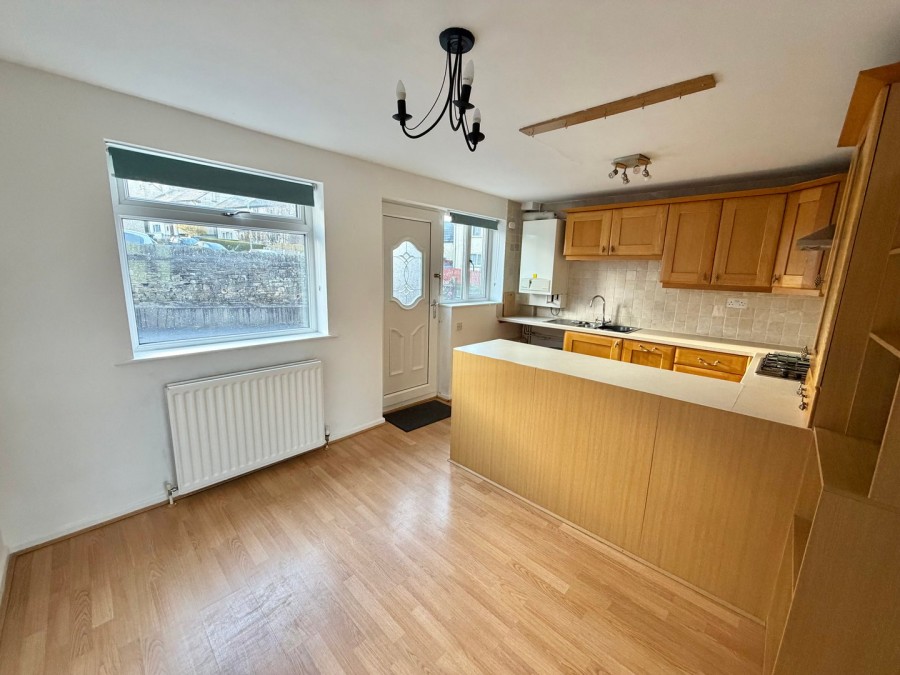 Images for Sun Street, Haworth, Keighley, West Yorkshire EAID:3030449609 BID:4216801