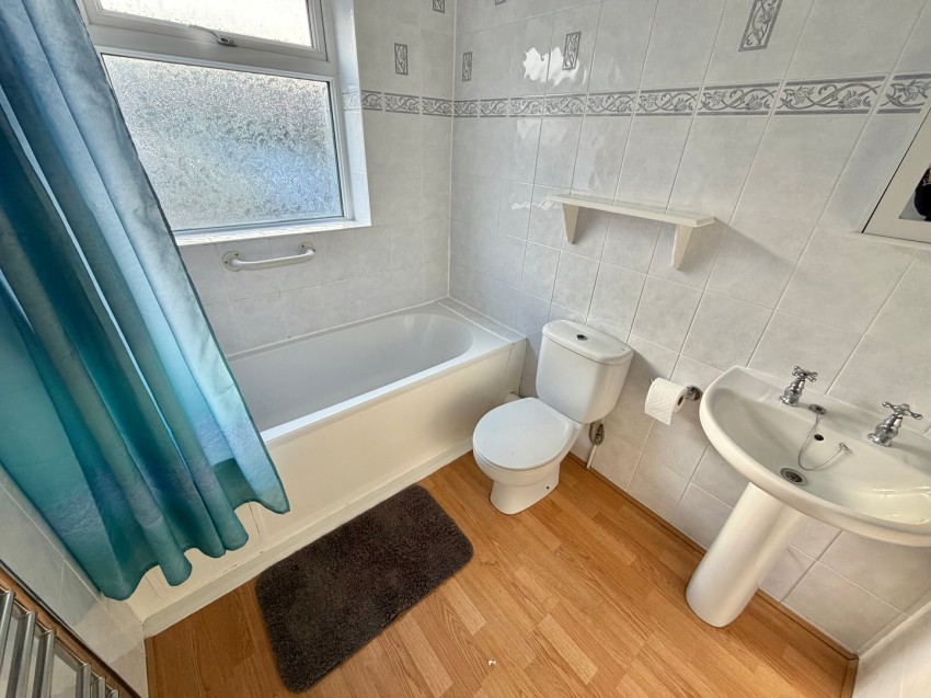 Images for Sun Street, Haworth, Keighley, West Yorkshire EAID:3030449609 BID:4216801