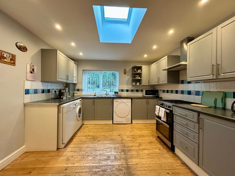 Images for Riddlesden, Keighley, West Yorkshire EAID:3030449609 BID:4216801