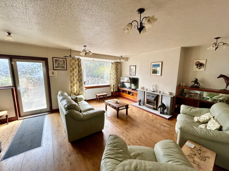 Images for Haworth, Keighley, West Yorkshire EAID:3030449609 BID:4216801