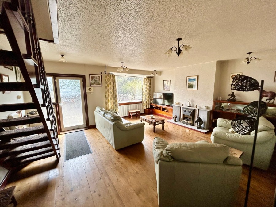 Images for Haworth, Keighley, West Yorkshire EAID:3030449609 BID:4216801