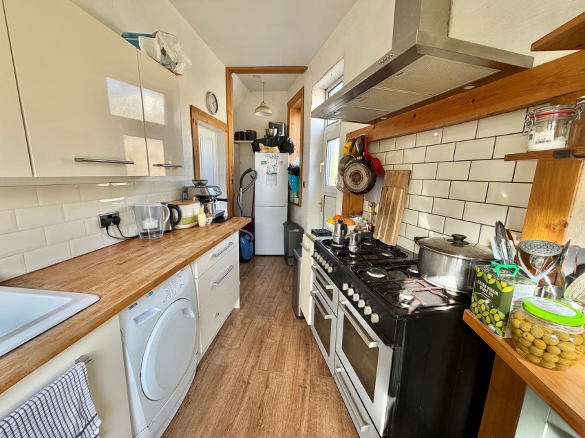 Images for Highfield Lane, Keighley, West Yorkshire EAID:3030449609 BID:4216801