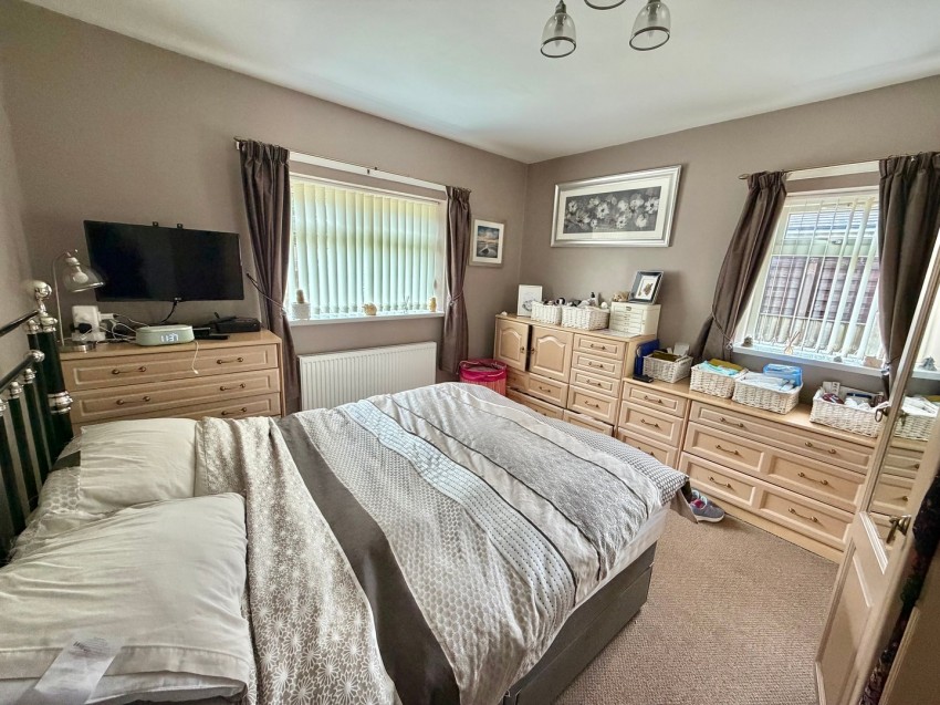 Images for Oakworth, Keighley, West Yorkshire EAID:3030449609 BID:4216801