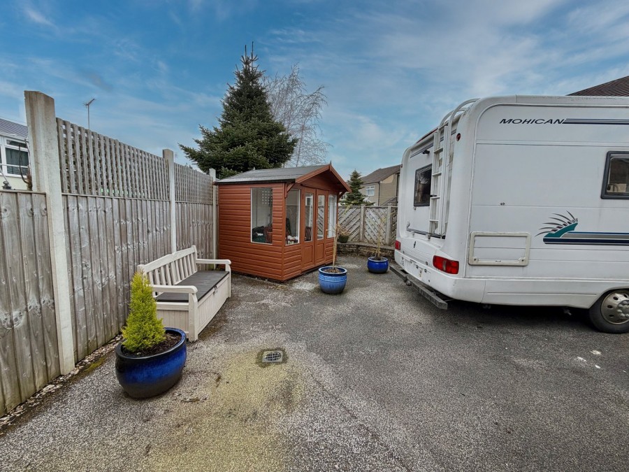 Images for Oakworth, Keighley, West Yorkshire EAID:3030449609 BID:4216801