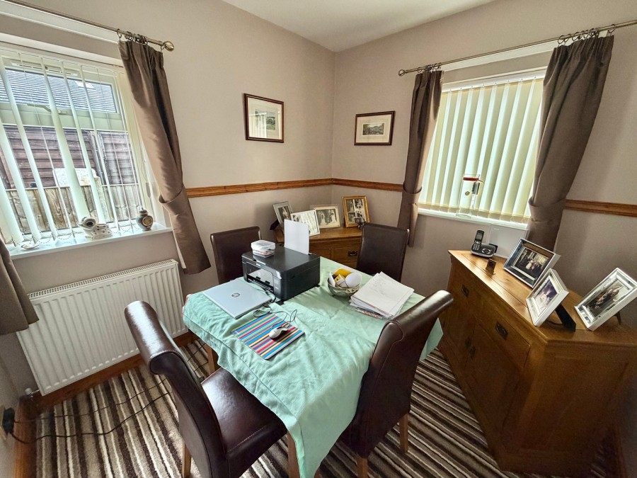 Images for Oakworth, Keighley, West Yorkshire EAID:3030449609 BID:4216801