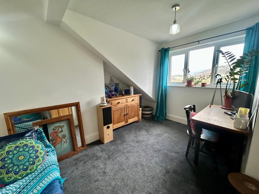 Images for Skipton Road, Keighley, West Yorkshire EAID:3030449609 BID:4216801