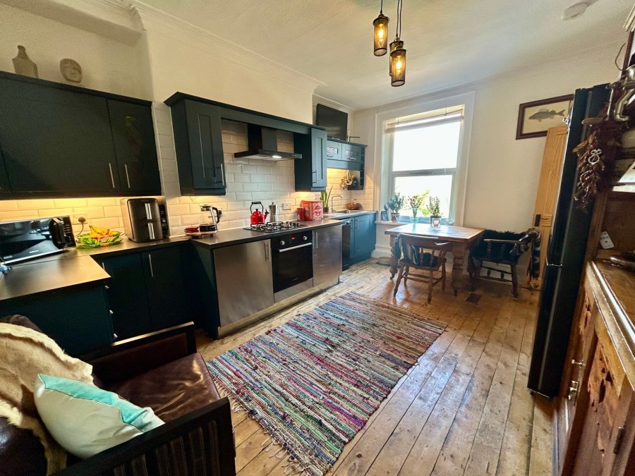 Images for Skipton Road, Keighley, West Yorkshire EAID:3030449609 BID:4216801