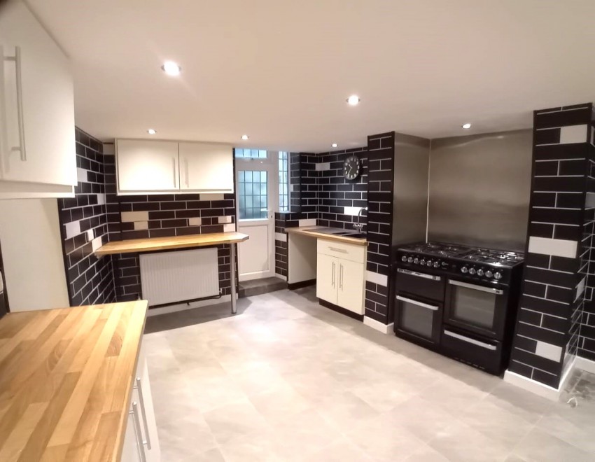 Images for Utley, Keighley, West Yorkshire EAID:3030449609 BID:4216801