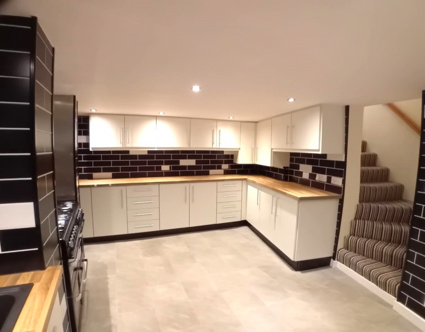 Images for Utley, Keighley, West Yorkshire EAID:3030449609 BID:4216801