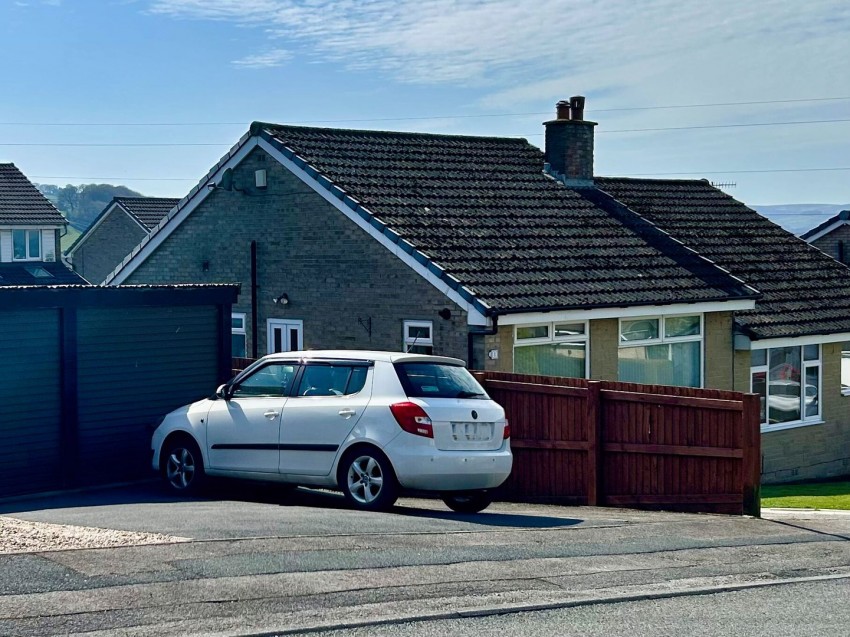 Images for Cherry Tree Rise, Keighley, West Yorkshire EAID:3030449609 BID:4216801