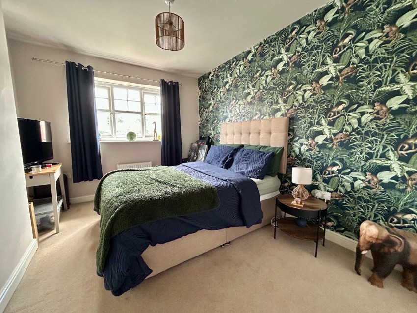 Images for Low Fell Close, Keighley, West Yorkshire EAID:3030449609 BID:4216801