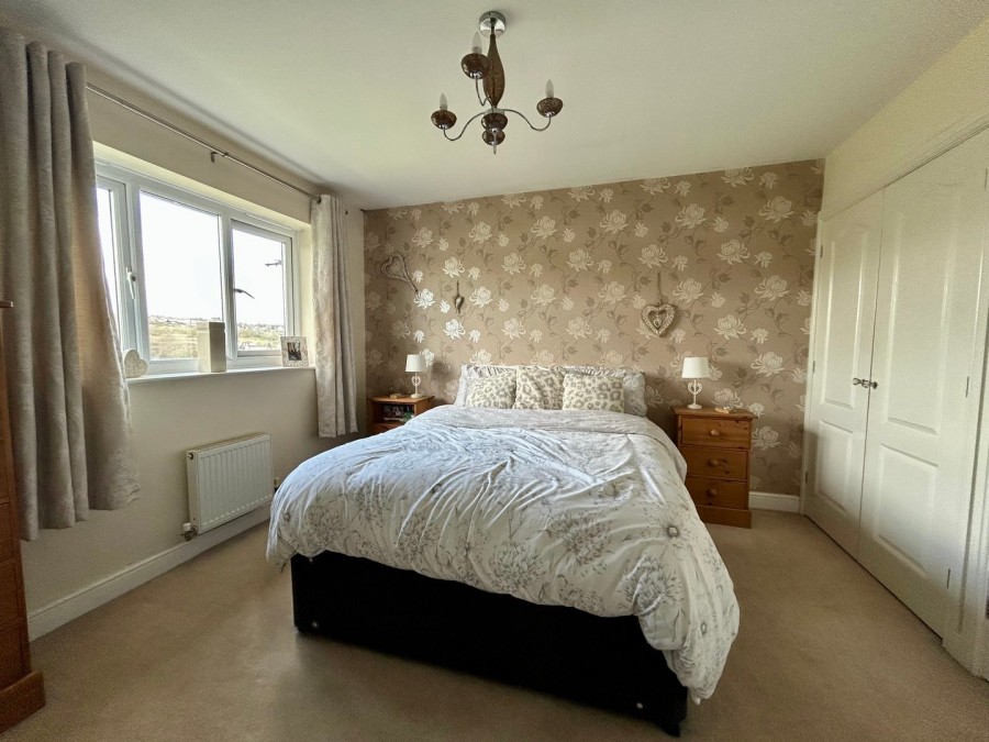 Images for Low Fell Close, Keighley, West Yorkshire EAID:3030449609 BID:4216801