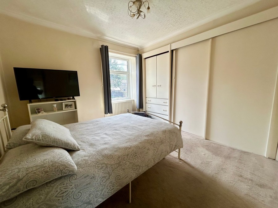 Images for Cross Roads, Keighley, West Yorkshire EAID:3030449609 BID:4216801