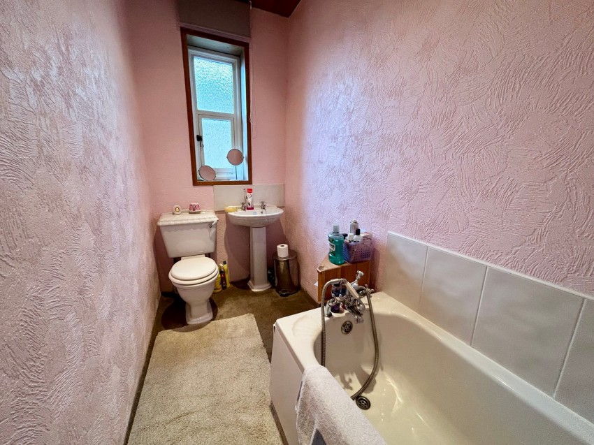 Images for Beechcliffe, Keighley, West Yorkshire EAID:3030449609 BID:4216801