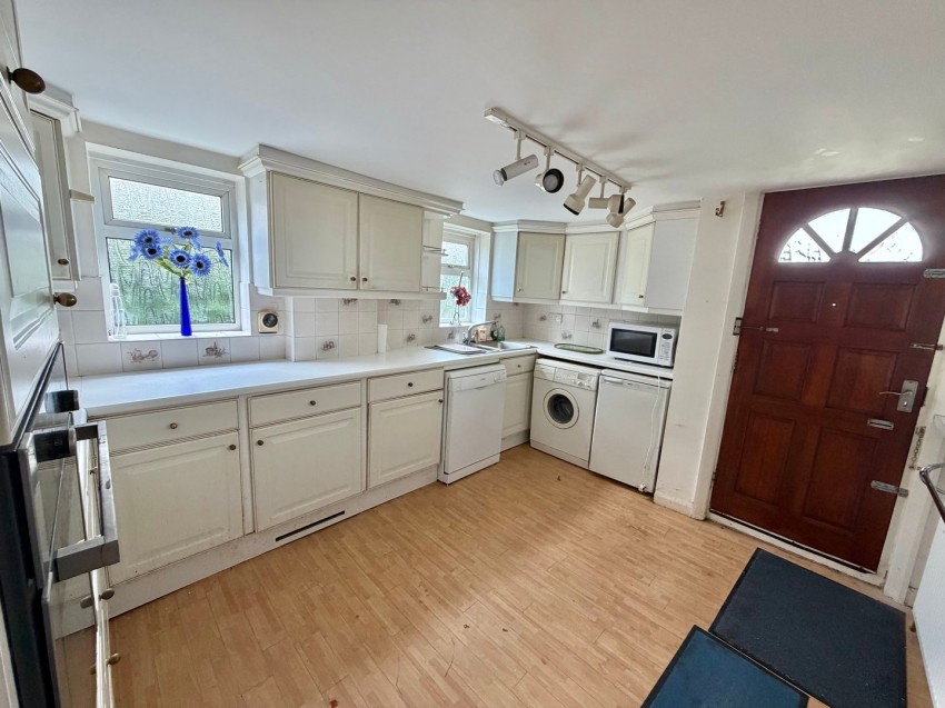 Images for High Spring Gardens Lane, Keighley, West Yorkshire EAID:3030449609 BID:4216801