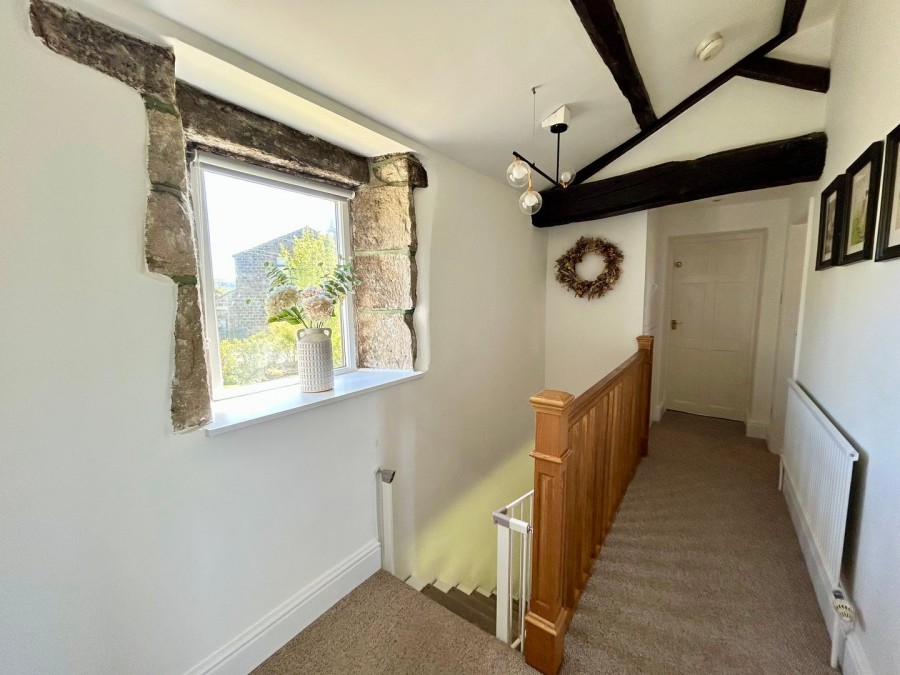 Images for Oakworth, Keighley, West Yorkshire EAID:3030449609 BID:4216801