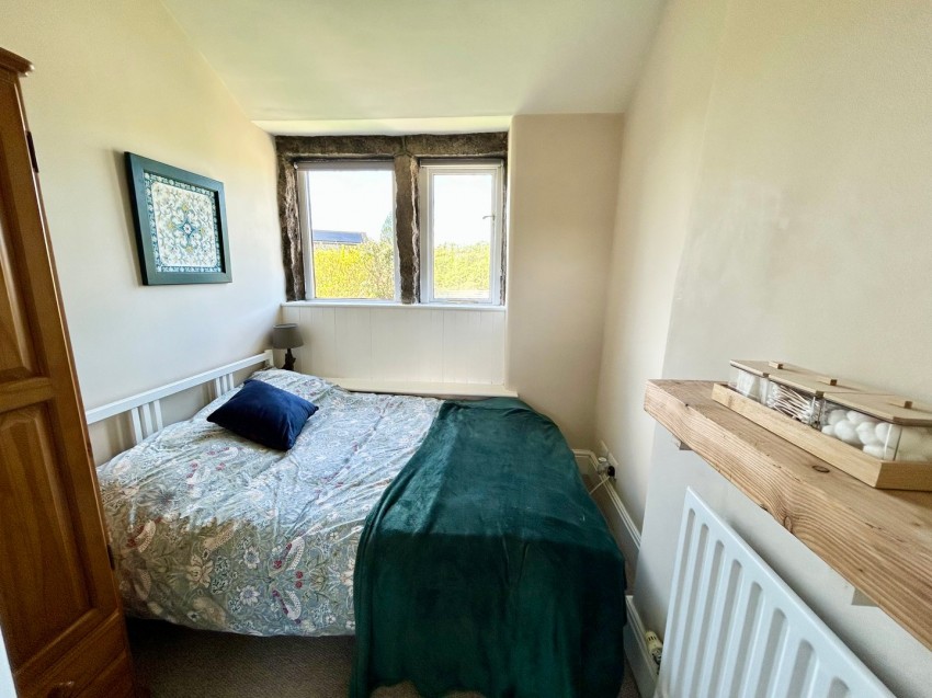 Images for Oakworth, Keighley, West Yorkshire EAID:3030449609 BID:4216801