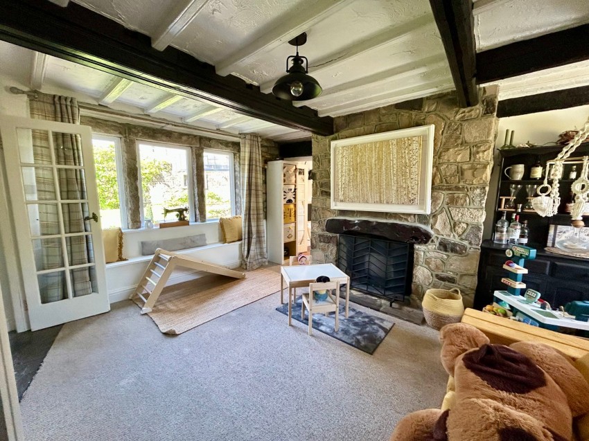 Images for Oakworth, Keighley, West Yorkshire EAID:3030449609 BID:4216801