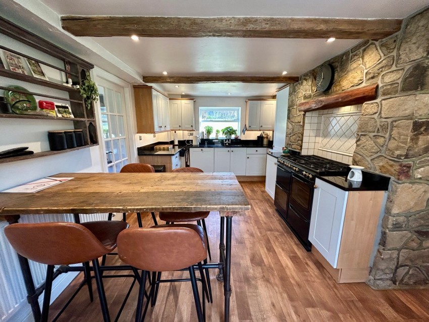 Images for Oakworth, Keighley, West Yorkshire EAID:3030449609 BID:4216801