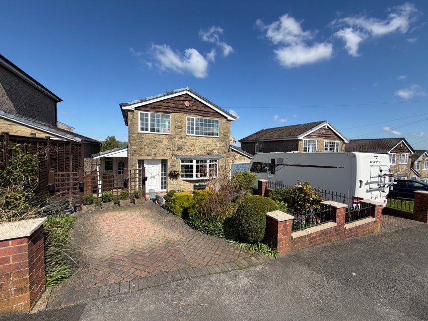 Images for Oakworth, Keighley, West Yorkshire EAID:3030449609 BID:4216801