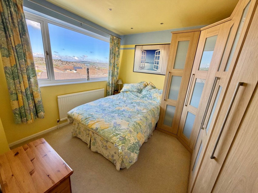 Images for Oakworth, Keighley, West Yorkshire EAID:3030449609 BID:4216801