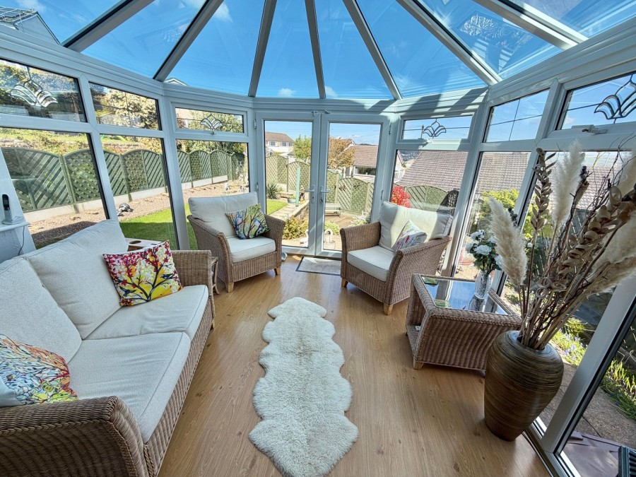 Images for Oakworth, Keighley, West Yorkshire EAID:3030449609 BID:4216801