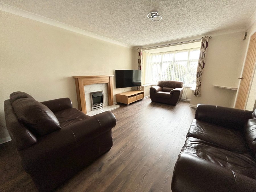 Images for The Oval, Bingley, West Yorkshire EAID:3030449609 BID:4216801