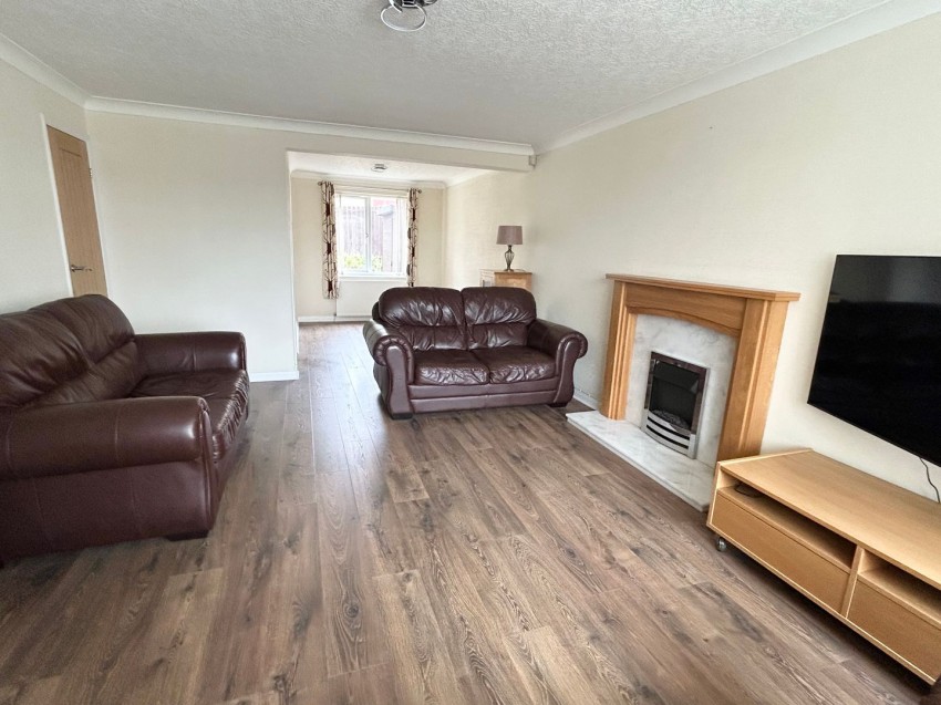 Images for The Oval, Bingley, West Yorkshire EAID:3030449609 BID:4216801