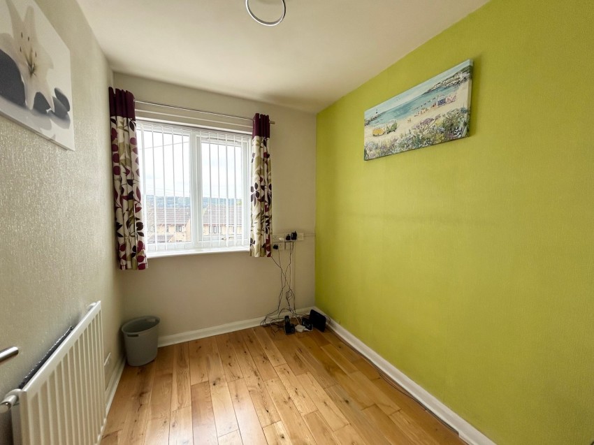 Images for The Oval, Bingley, West Yorkshire EAID:3030449609 BID:4216801