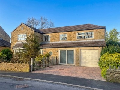 Haworth, Keighley, West Yorkshire - EAID:3030449609, BID:4216801