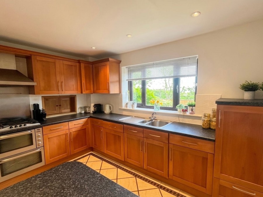 Images for Haworth, Keighley, West Yorkshire EAID:3030449609 BID:4216801