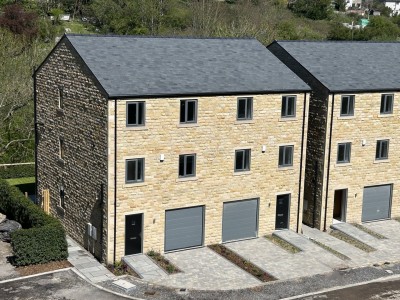 Off Raglan Street, Keighley, West Yorkshire - EAID:3030449609, BID:4216801