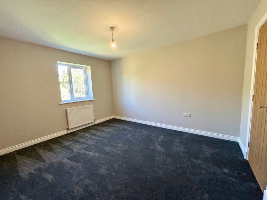 Images for Off Raglan Street, Keighley, West Yorkshire EAID:3030449609 BID:4216801