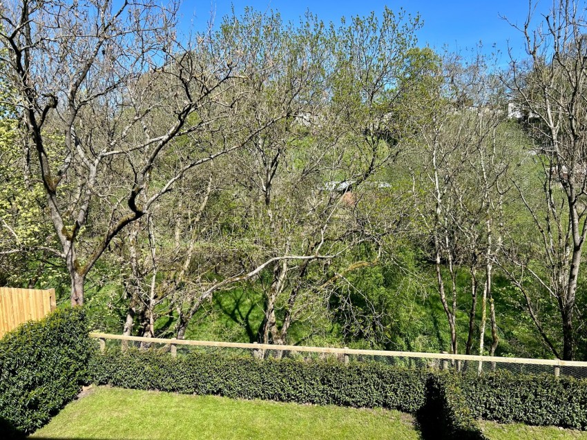 Images for Off Raglan Street, Keighley, West Yorkshire EAID:3030449609 BID:4216801