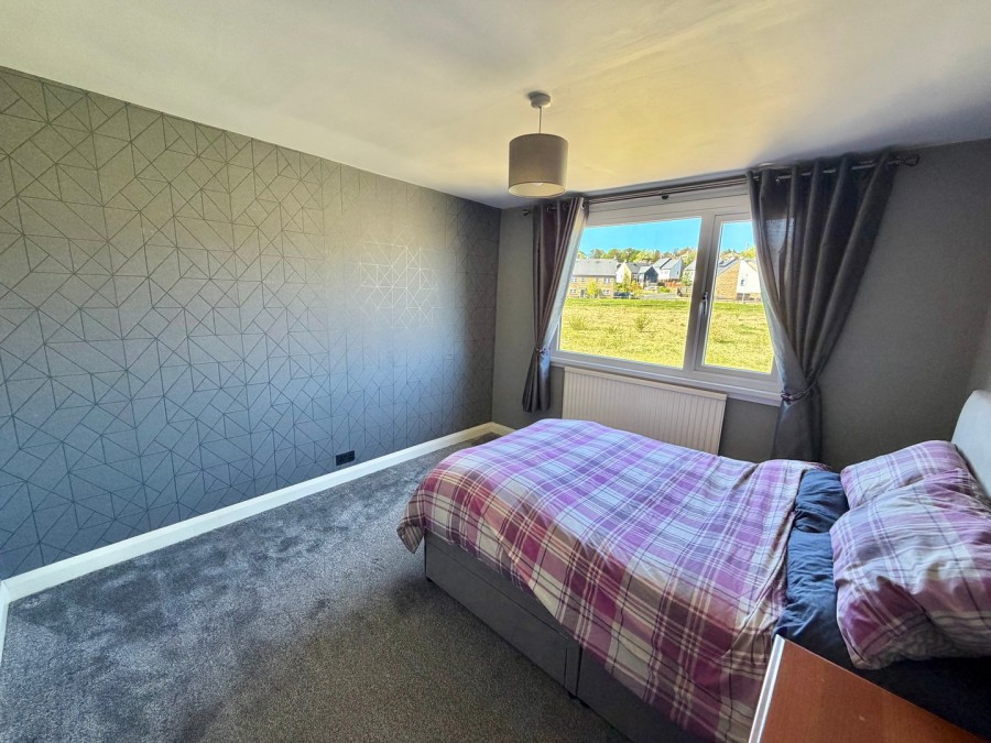 Images for Oakworth, Keighley, West Yorkshire EAID:3030449609 BID:4216801